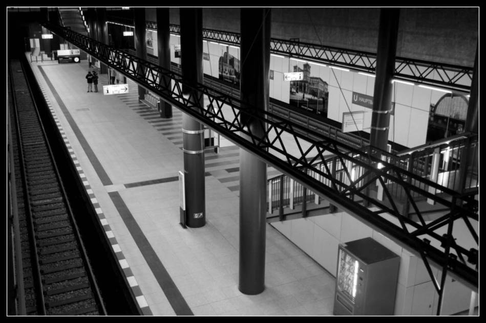 Hauptbahnhof 01-14