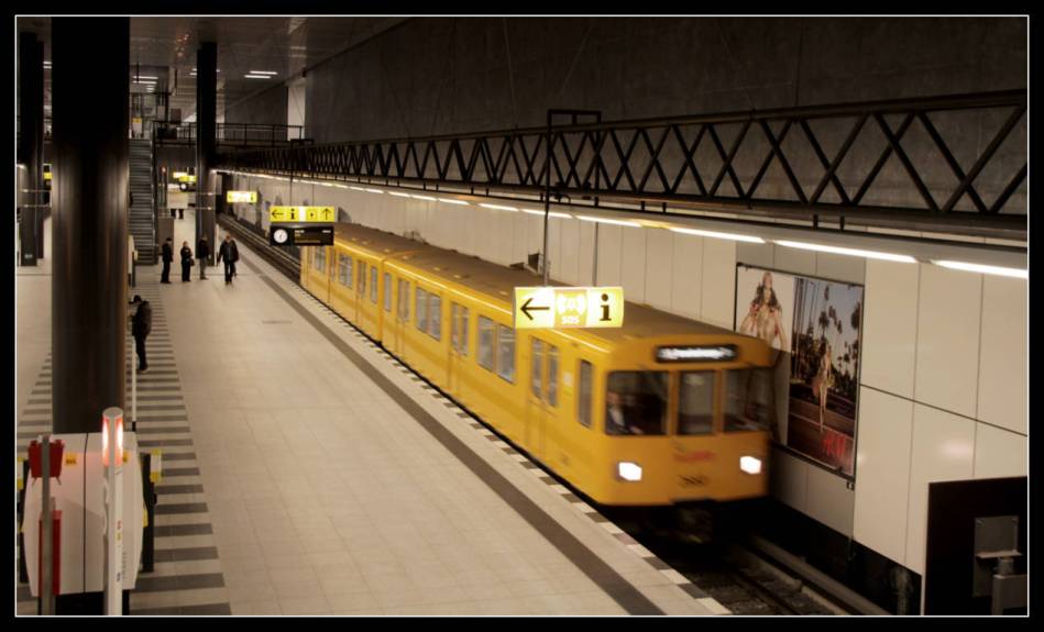 Hauptbahnhof 01-8